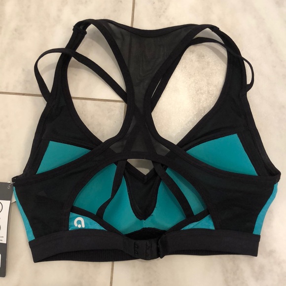 Sports Bra - Picture 2 of 4